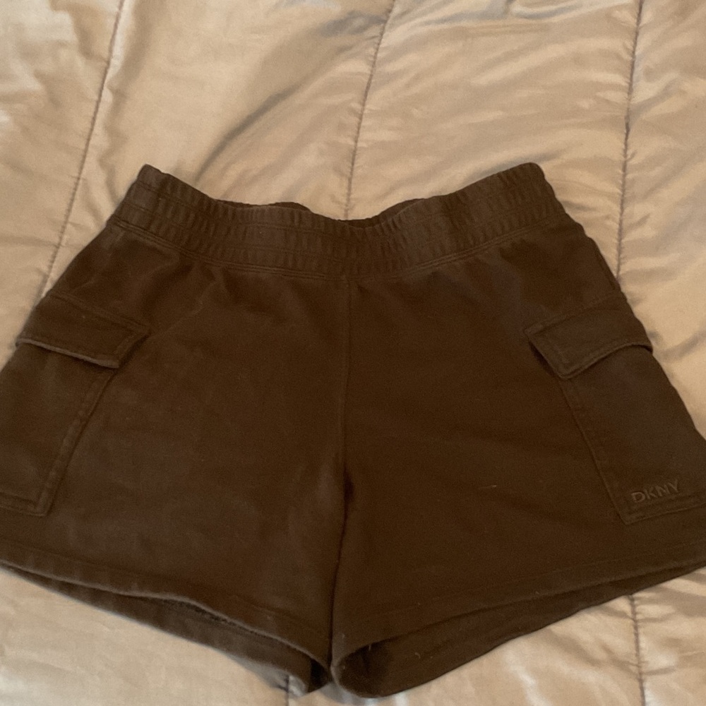 DKNY Women's black Cargo Shorts